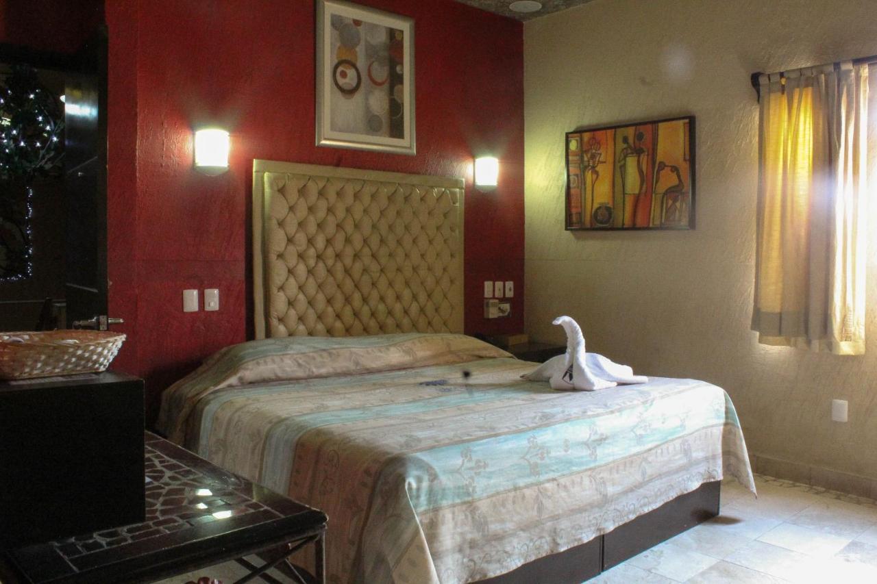 Villas Y Suites Paraiso Del Sur Cuernavaca Exterior photo
